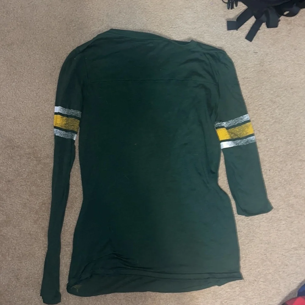 PINK Green Bay Packers long sleeve - Picture 2 of 3